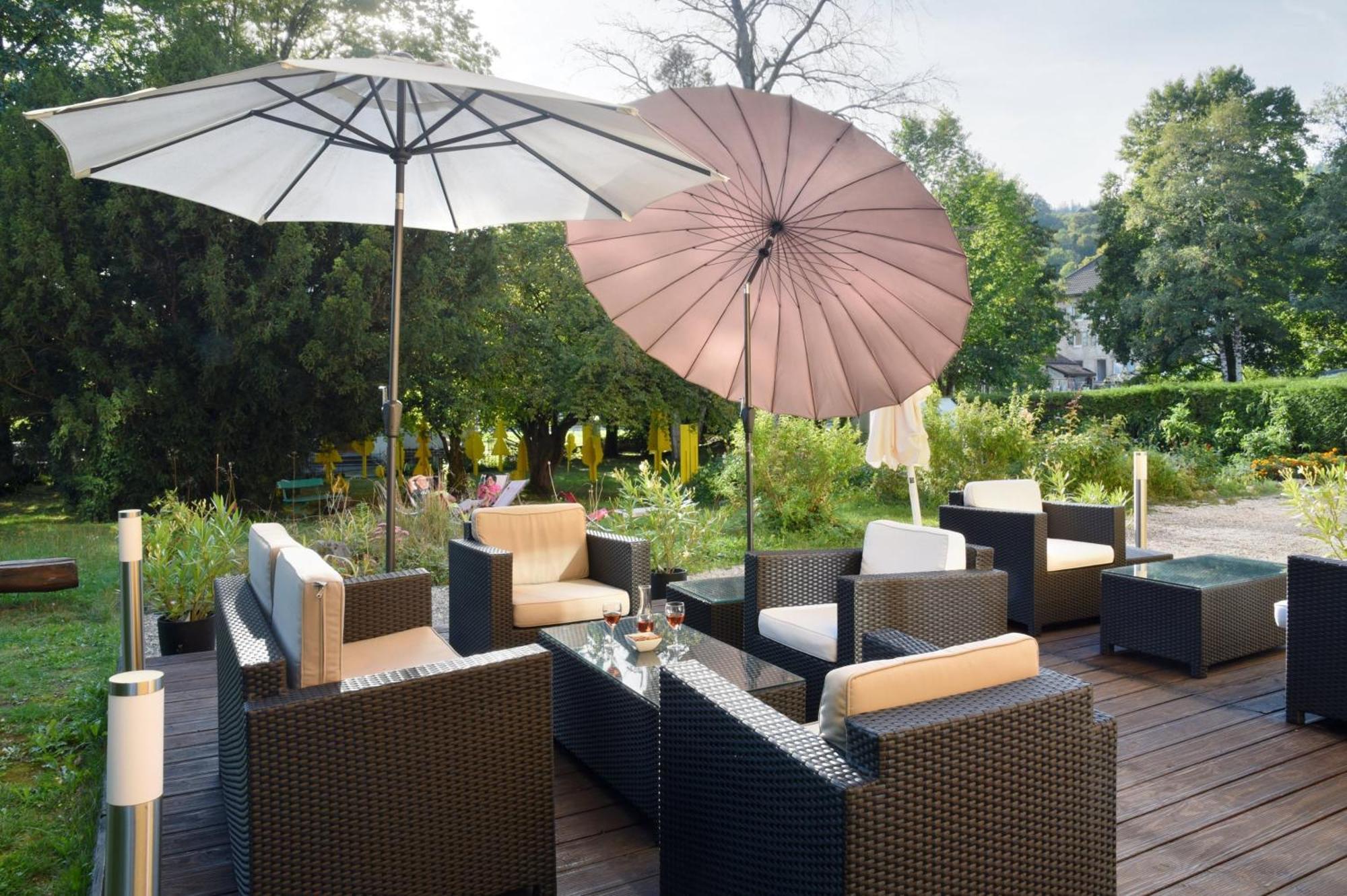 Hotel De L'Aigle Couvet Екстериор снимка